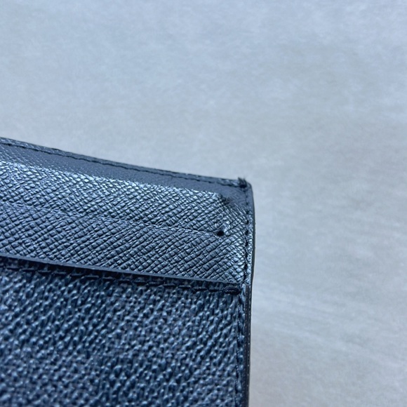 SOLD** Louis Vuitton Damier Graphite Neo Porte Cartes Holder - Picture 7 of 9